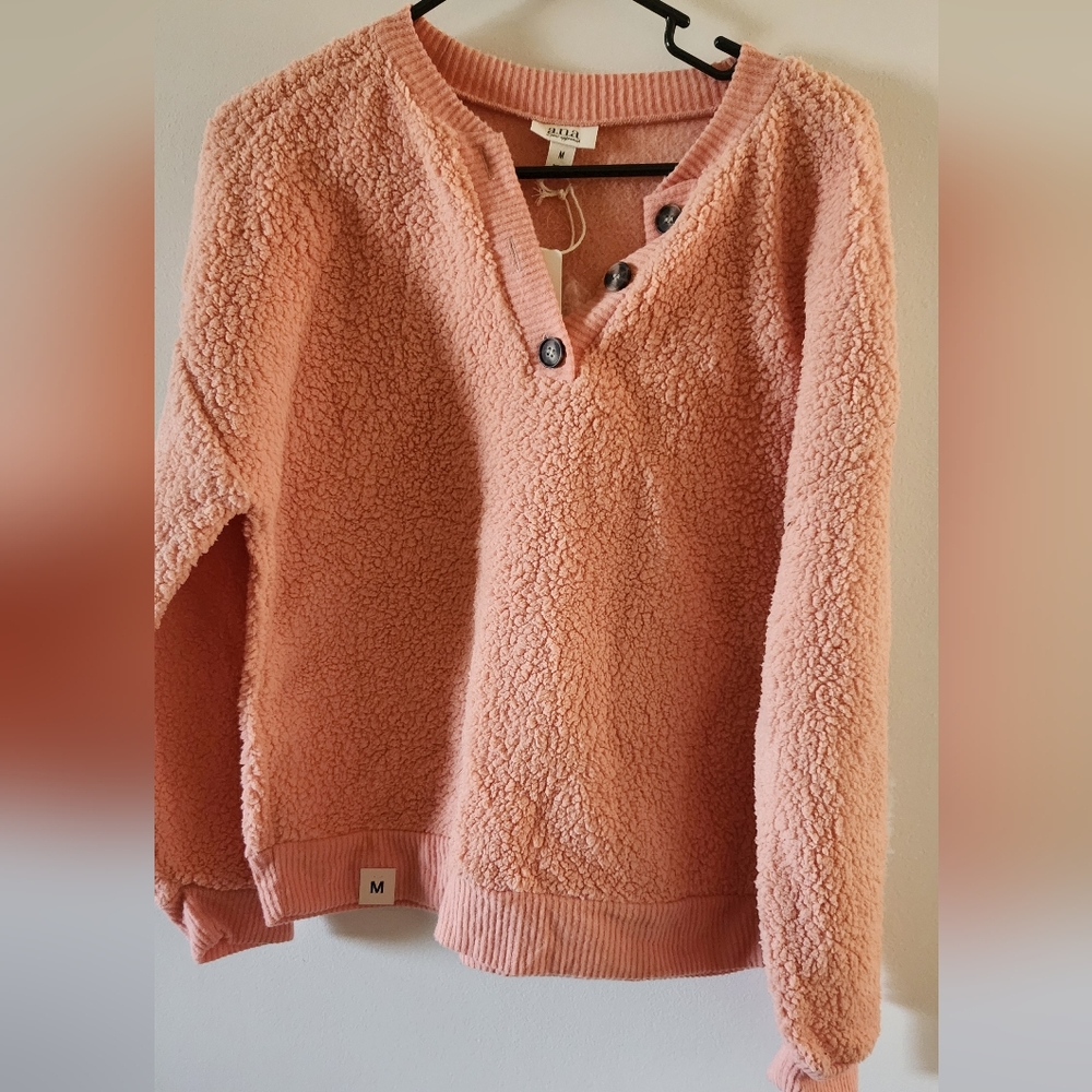 NWT a.n.a. a new approach Faux Fur Sweatshirt Medium